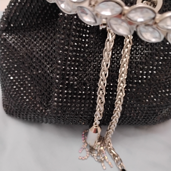 Elegant Black Rhinestone Drawstring Bag - Picture 2 of 4